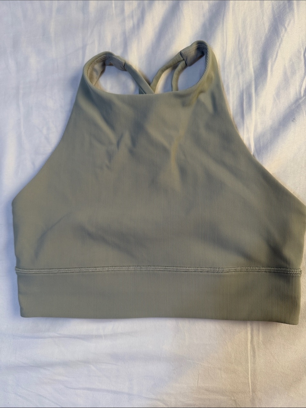 High-Neck Ribbed Sports Bra in light Green